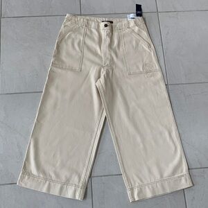 Abercrombie & Fitch cream culottes. Size XL. New.